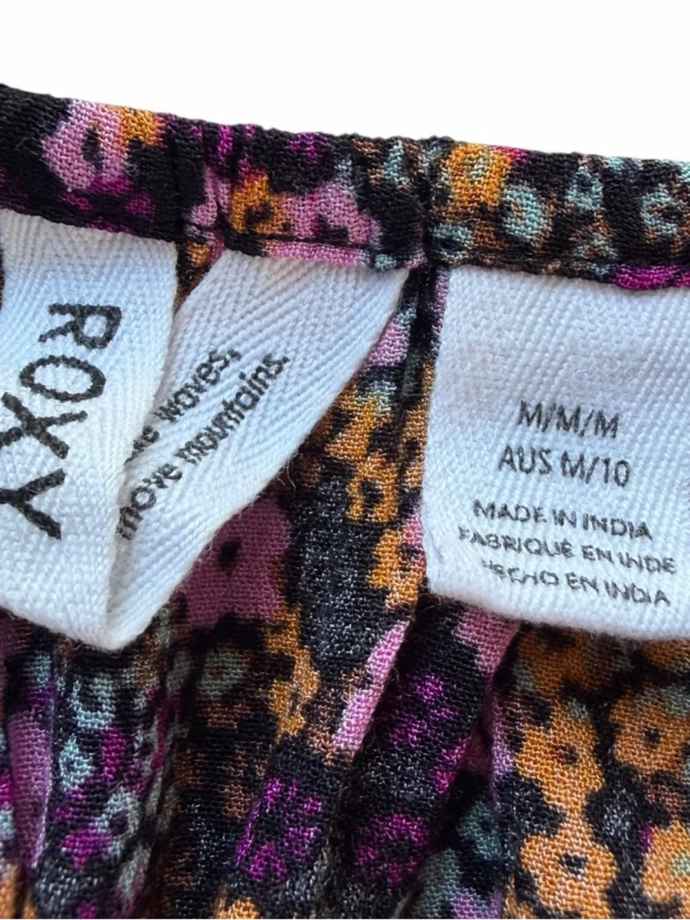 Roxy Floral Mini Dress Size M Boho Peasant Long Sleeve Cottagecore - Picture 9 of 9